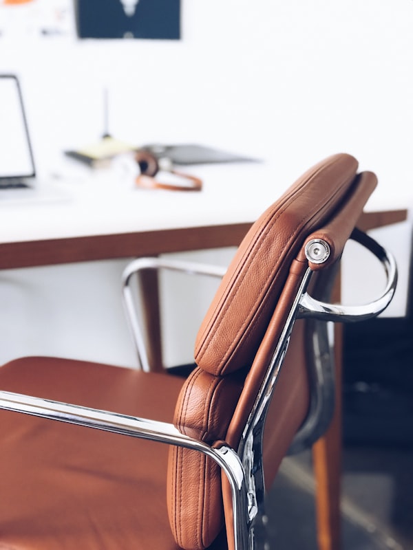 Cadeira de Escritório Ergonômica Tabler